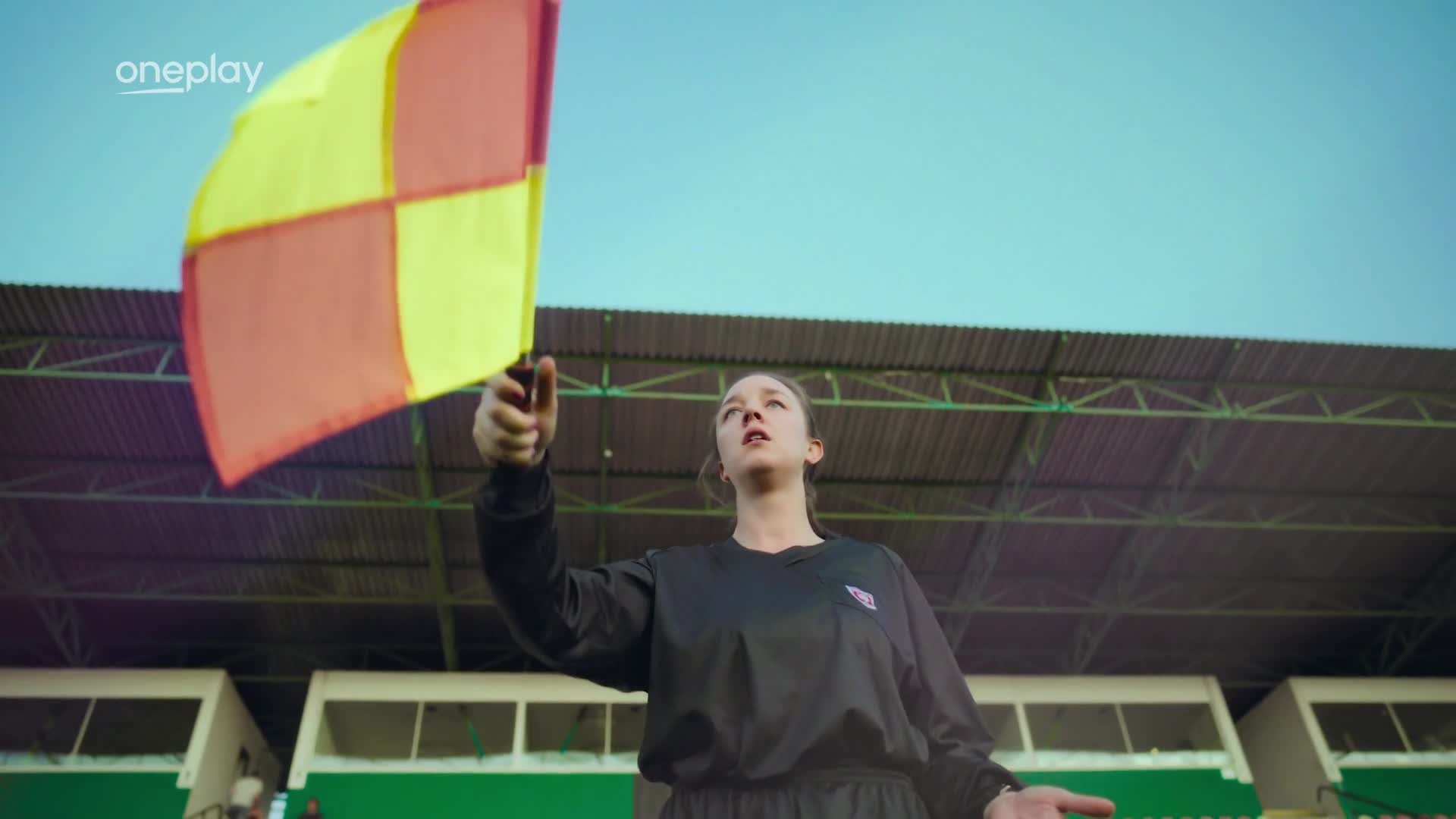 Barešová jako rozhodčí Irča: Jako jediná žena jde proti mužskému kolosu
