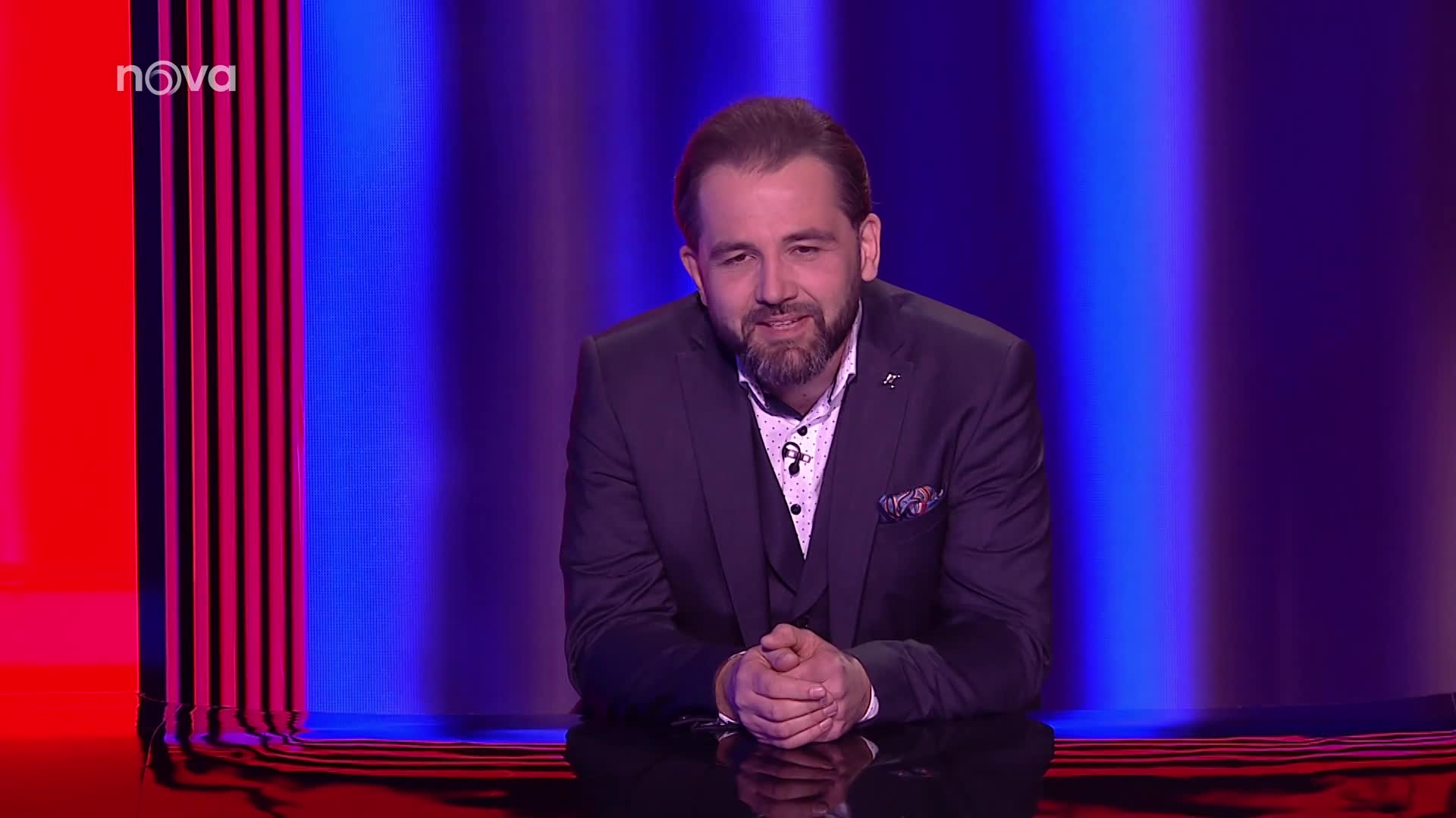 Kalkulátor vyzval soutěžícího na souboj. Pak se začal vztekat