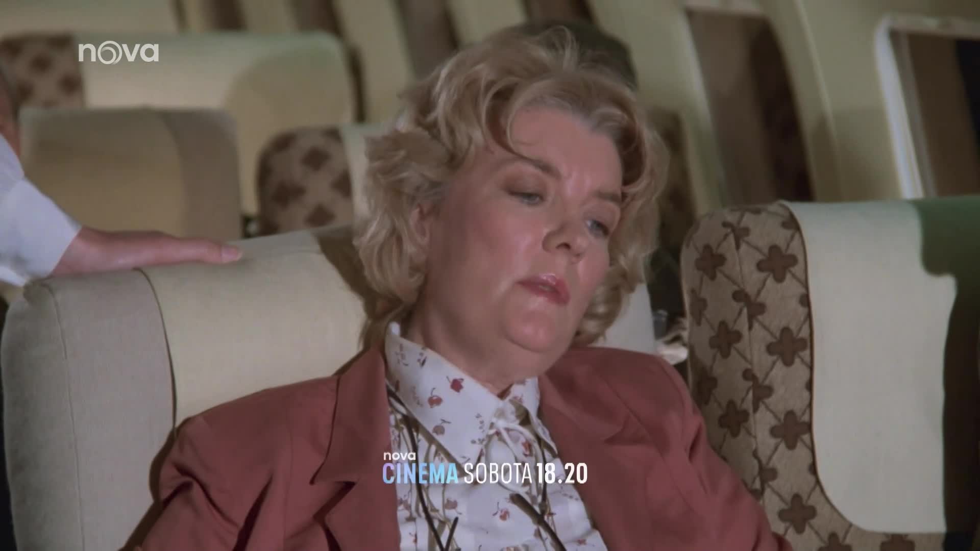 Připoutejte se, prosím! Bláznivá komedie s Leslie Nielsenem spustila vlnu parodií
