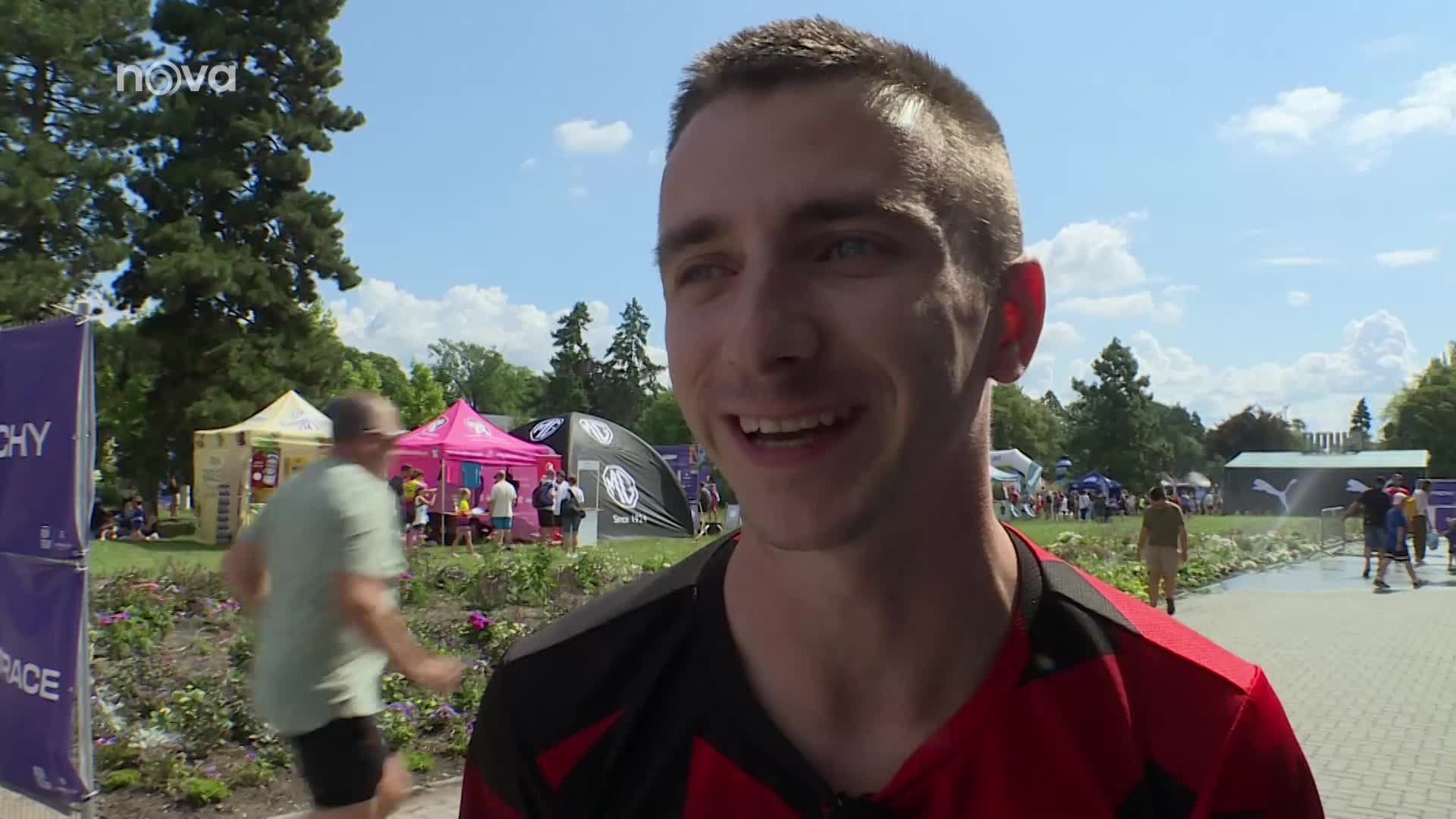 Běžecký závod ve Výměně: Tomáš si přichystal pro Alinu překvapení