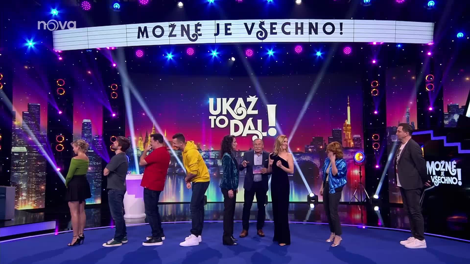 Vica Kerekes v Možné je všechno! Ztracený prsten hledala zavěšená na stropě