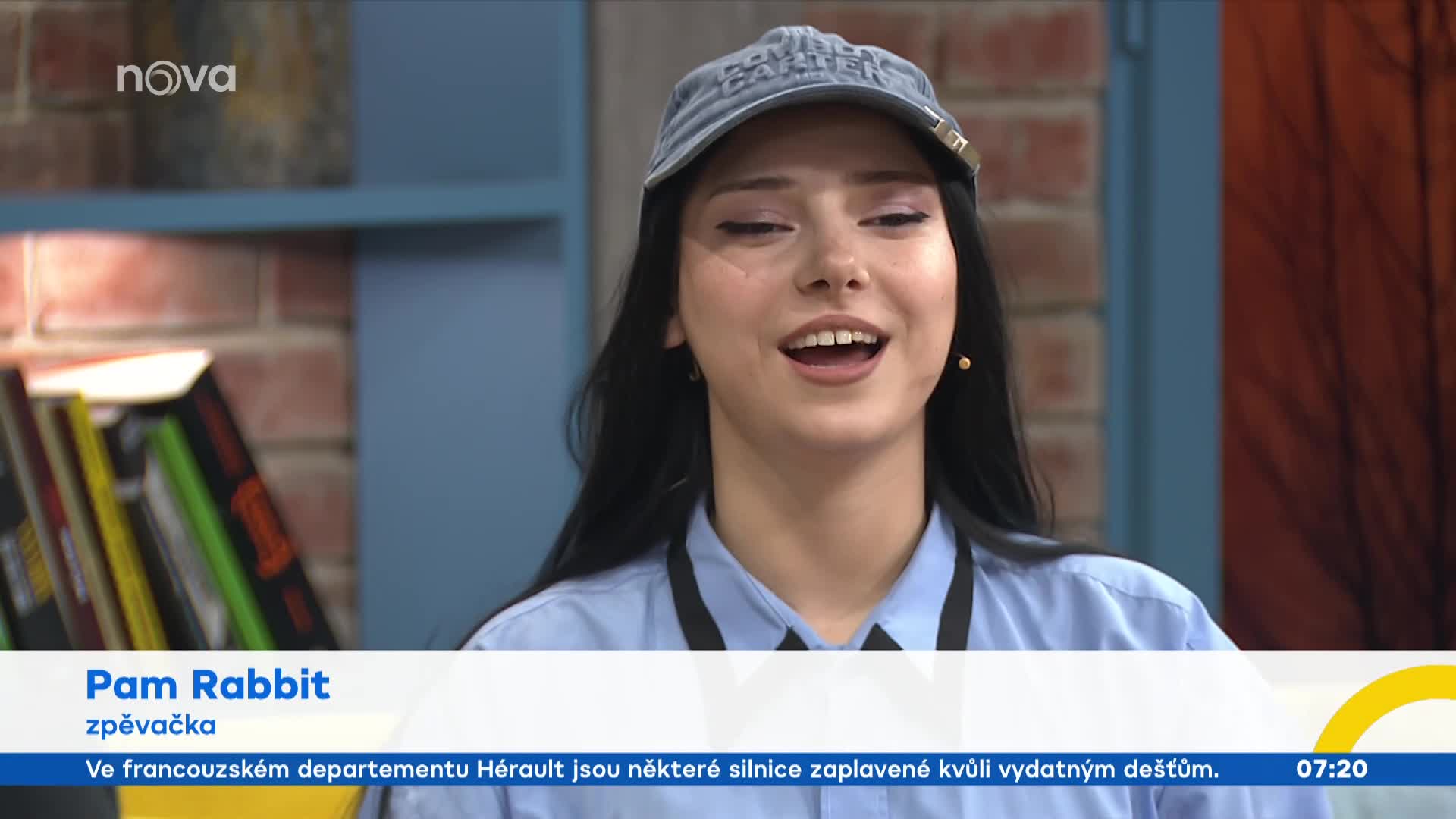 Havel a Mádr se převlékli v přímém přenosu. Může za to tahle zpěvačka