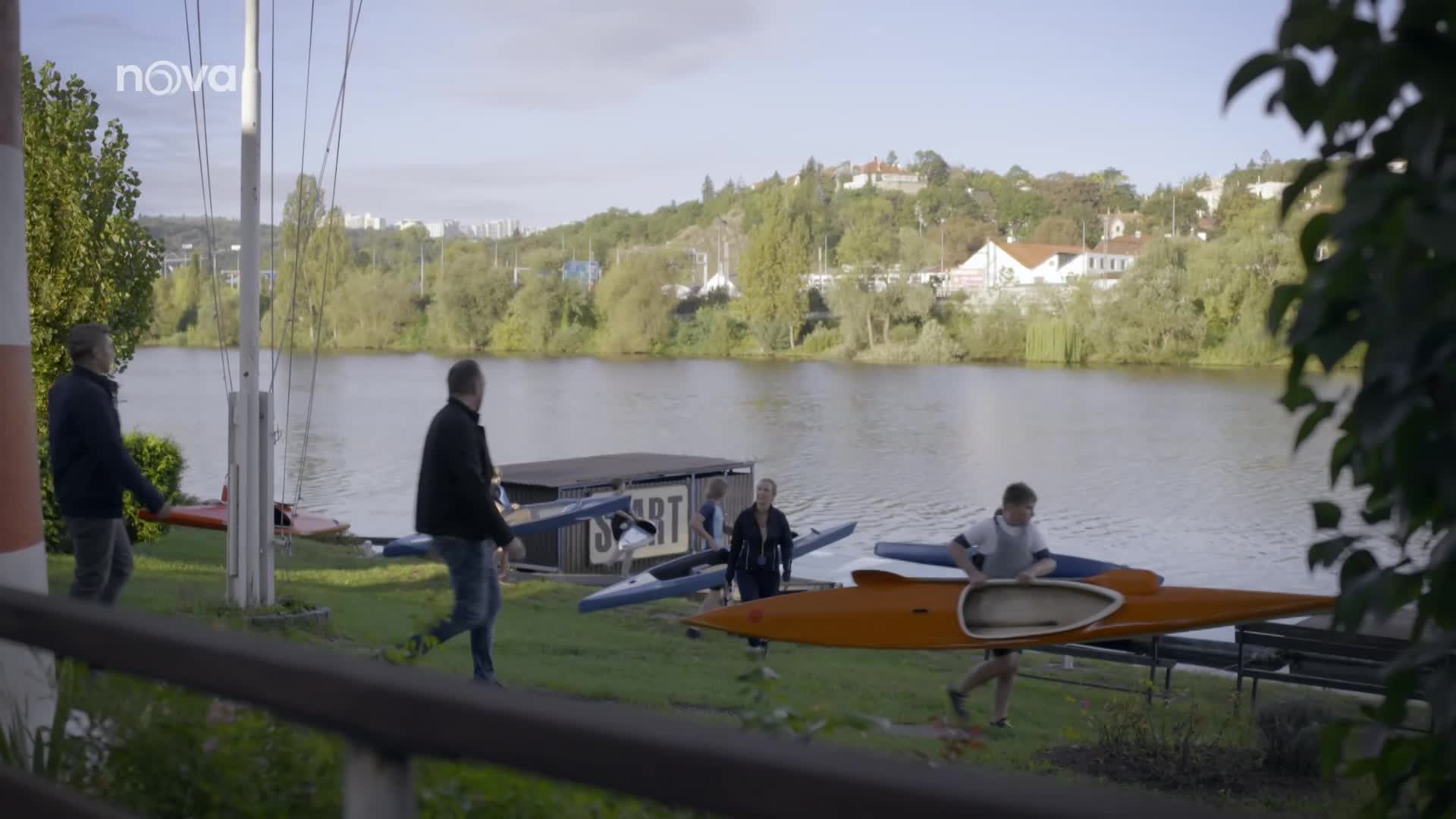 Děsivý nález ve Vltavě: Specialisté pátrají po vrahovi kanoisty