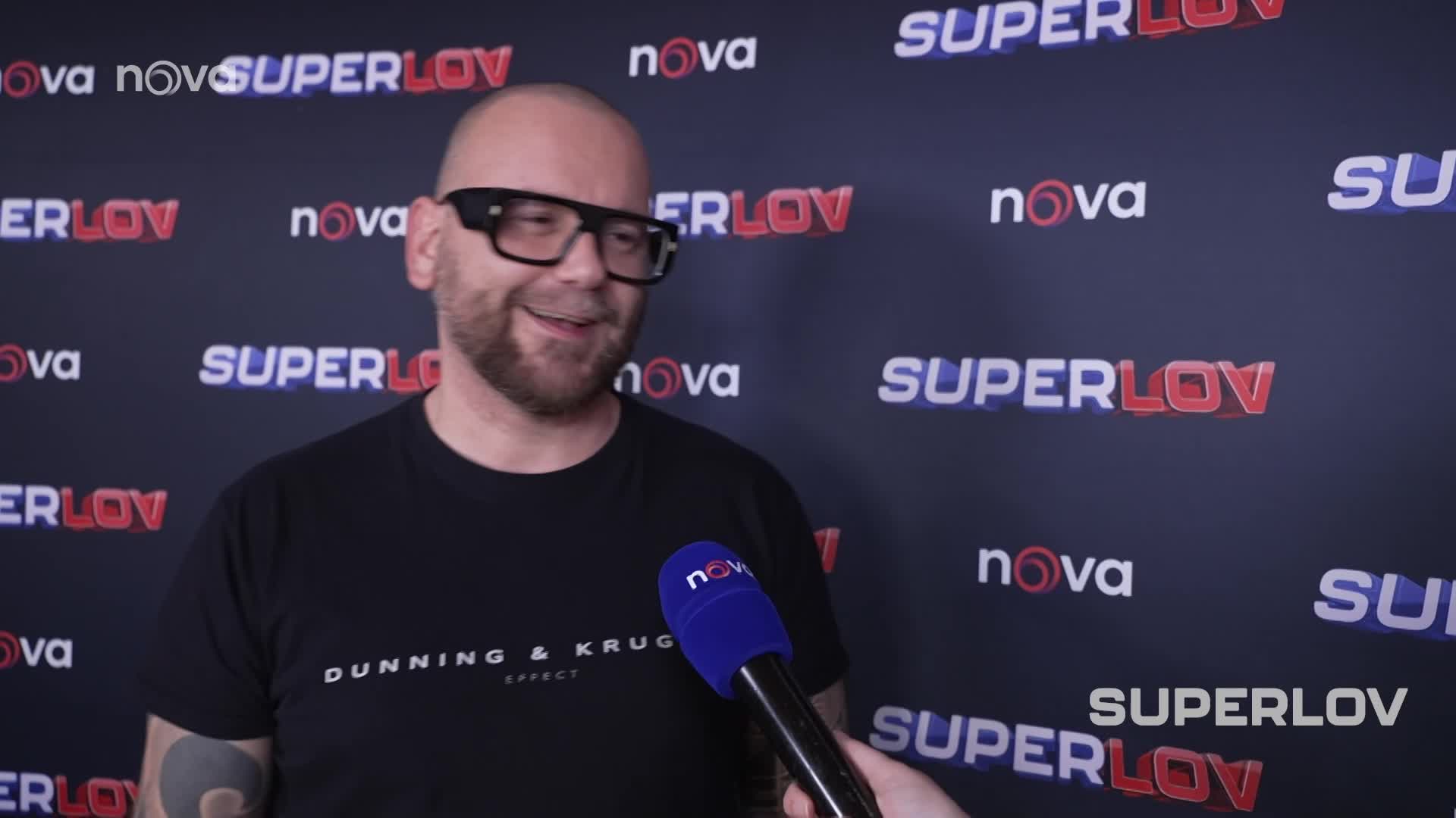 Martinovi z výhry v Superlovu zbyde 1500 kč. Má s nimi plán