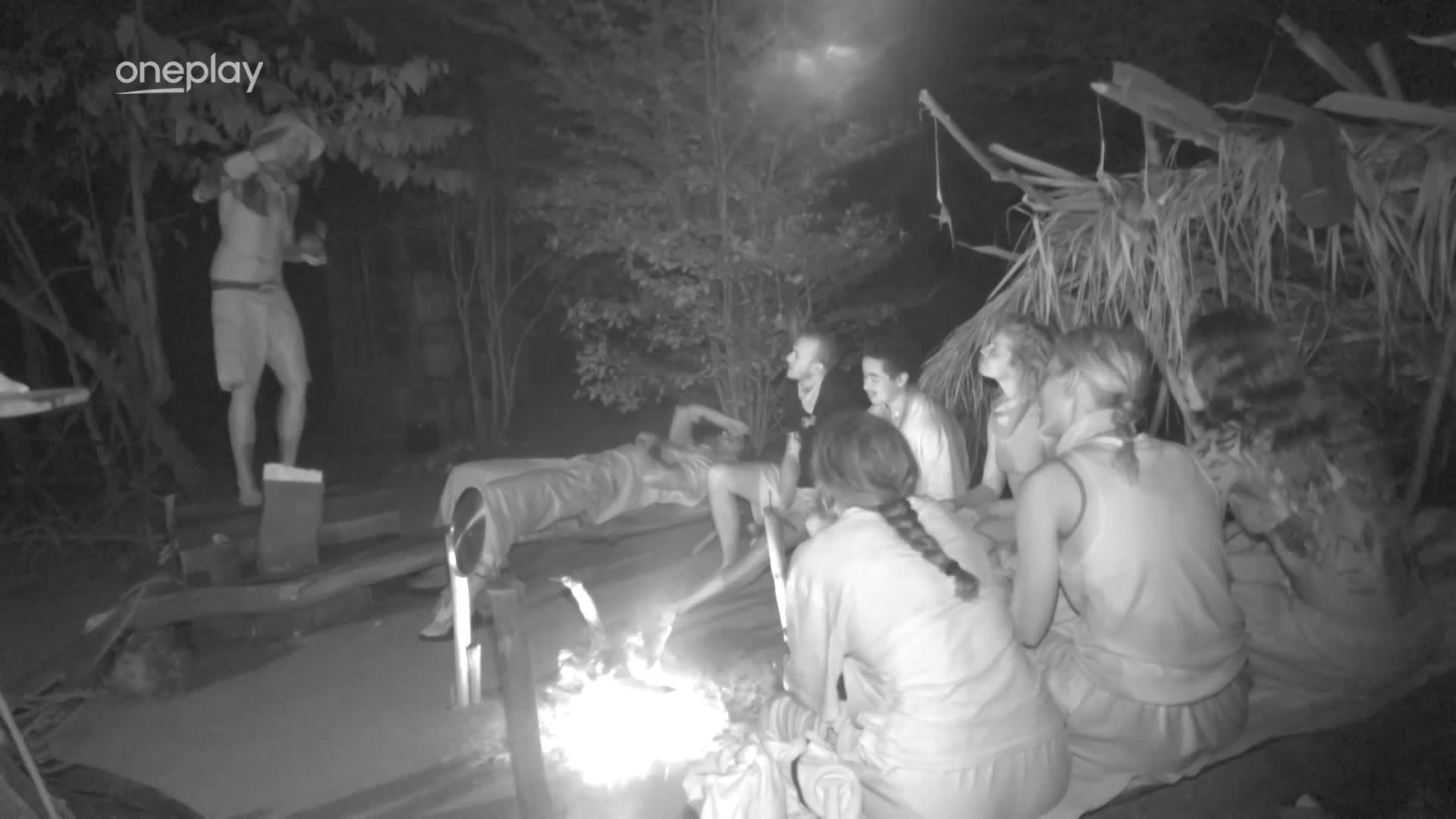 Zábava u Hrdinů v Survivoru: Celý kmen roztančila baba Jaga