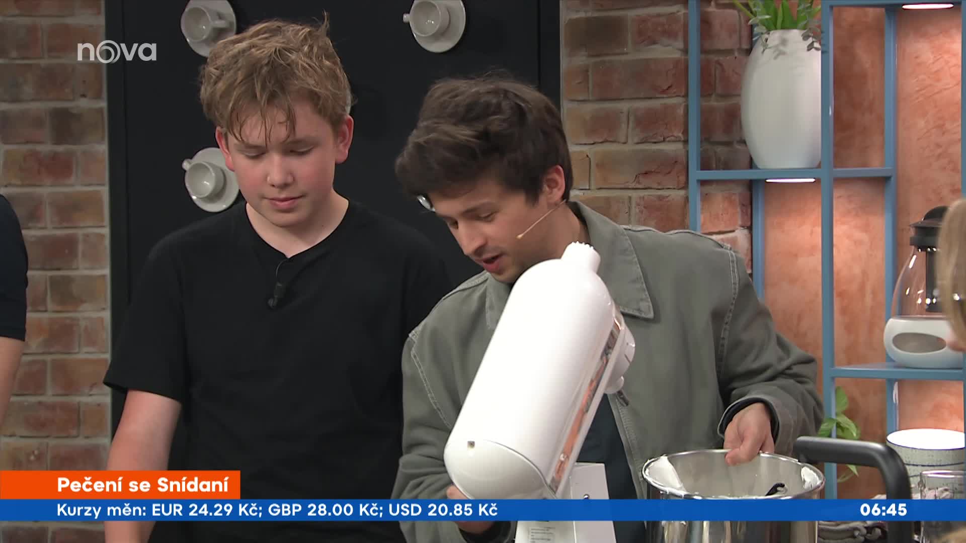 Hvězdy Jámy lvové se toho nebojí. Sledujte, jak válí v kuchyni